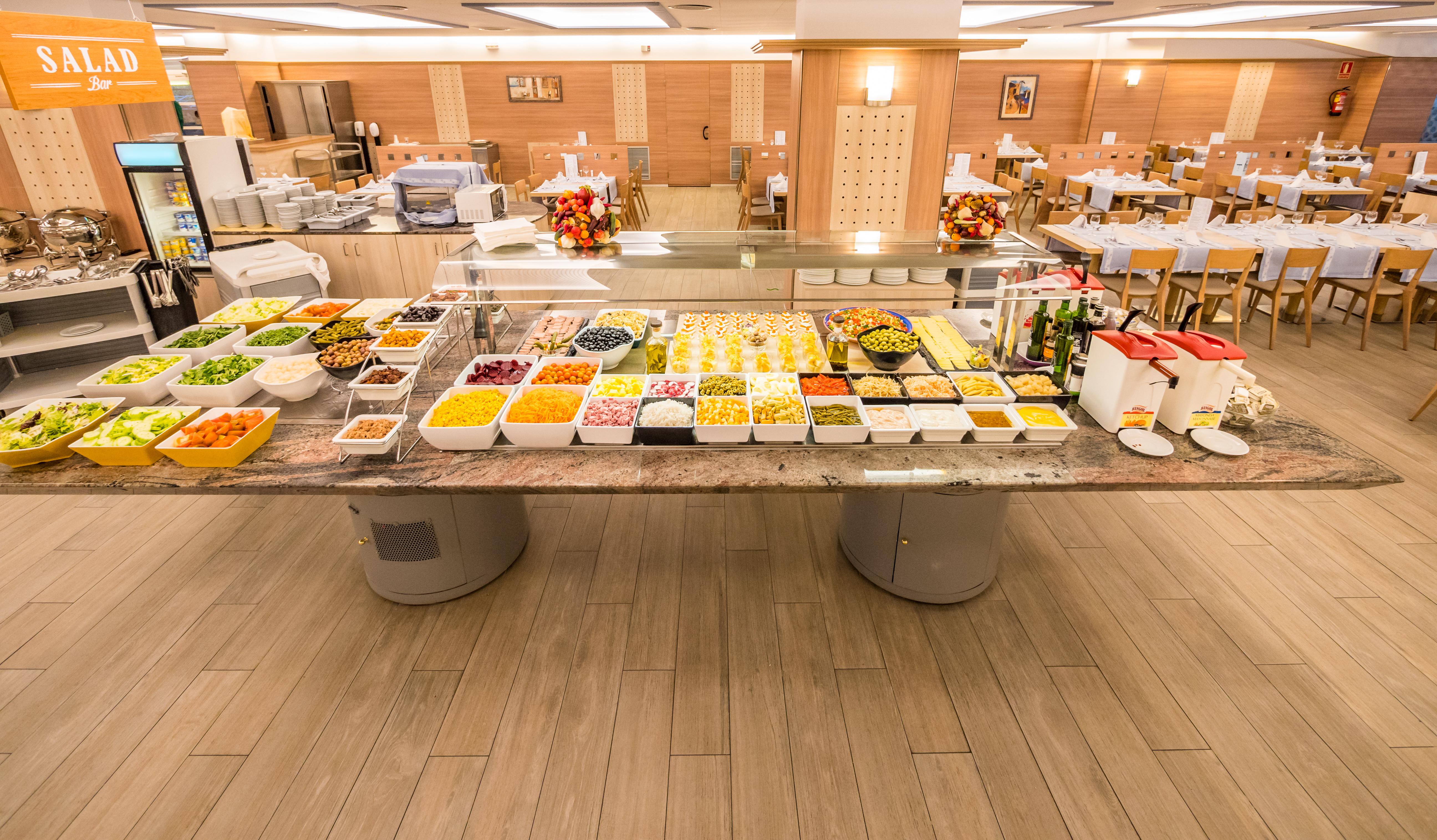 Golden Avenida Family Suites 4* Salou Ngoại thất bức ảnh