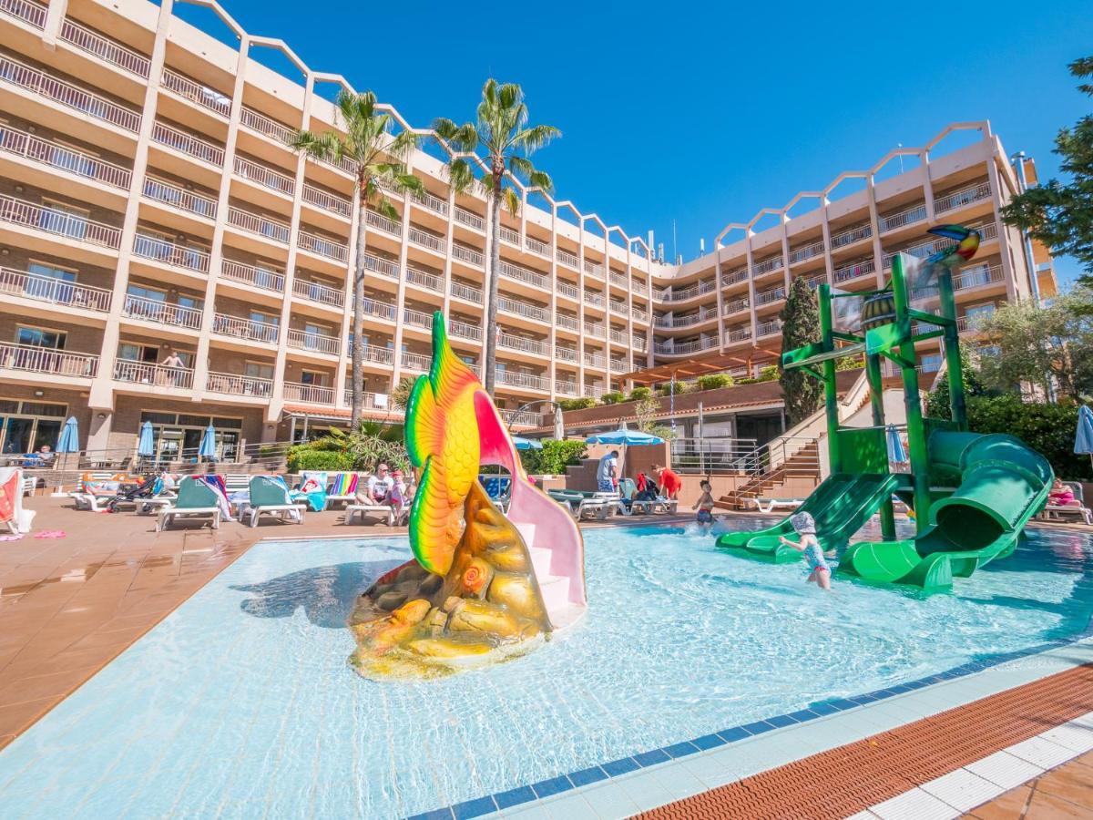 Golden Avenida Family Suites 4* Salou Ngoại thất bức ảnh
